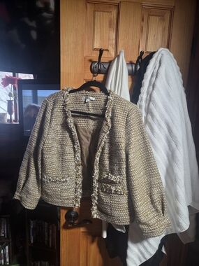 Womens Tweed Open-Front Jacket in Gold and Cream